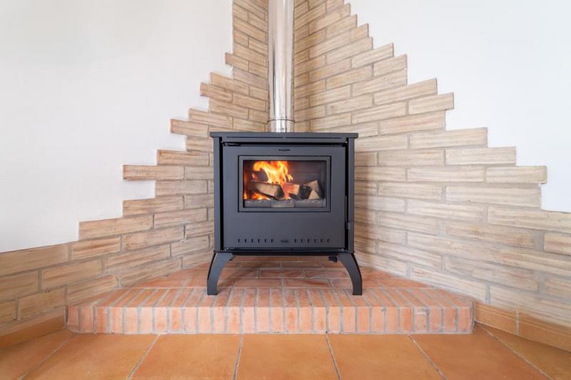 Comment r&eacute;ussir l'installation de votre po&ecirc;le &agrave; bois &agrave; DRUYE ?