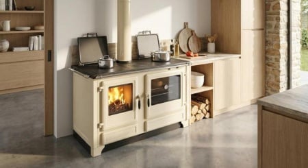 Cuisini&egrave;re &agrave; bois &agrave; Druye : chauffage et cuisson &eacute;conomiques
